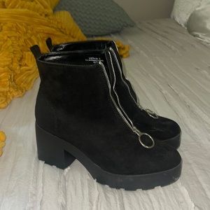 Bamboo platform heels size 10 in black